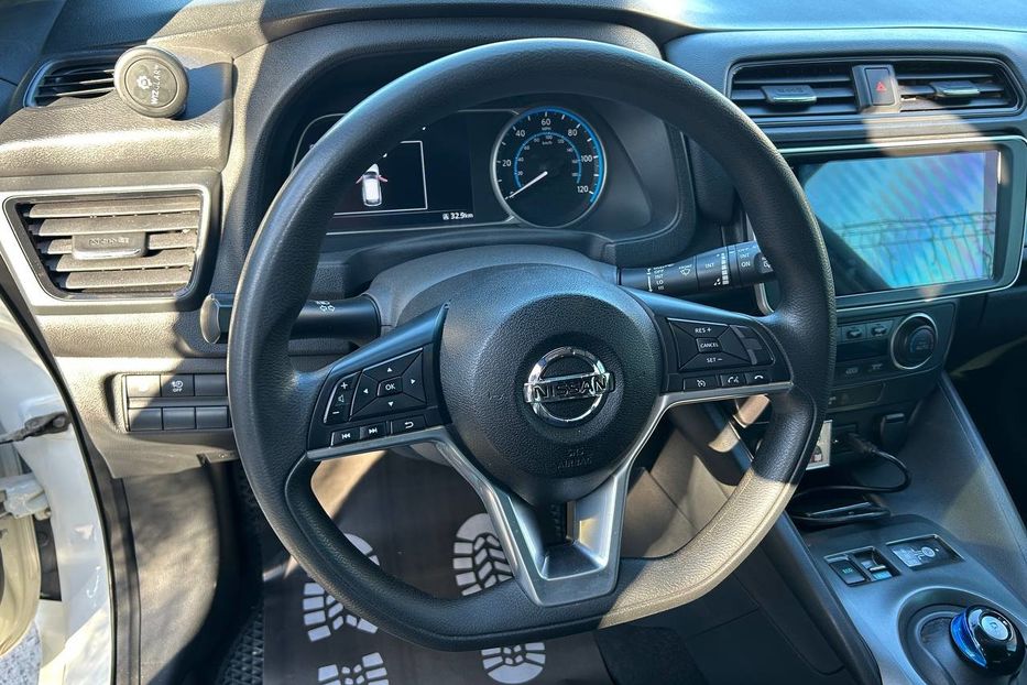 Продам Nissan Leaf 2019 года в Черновцах