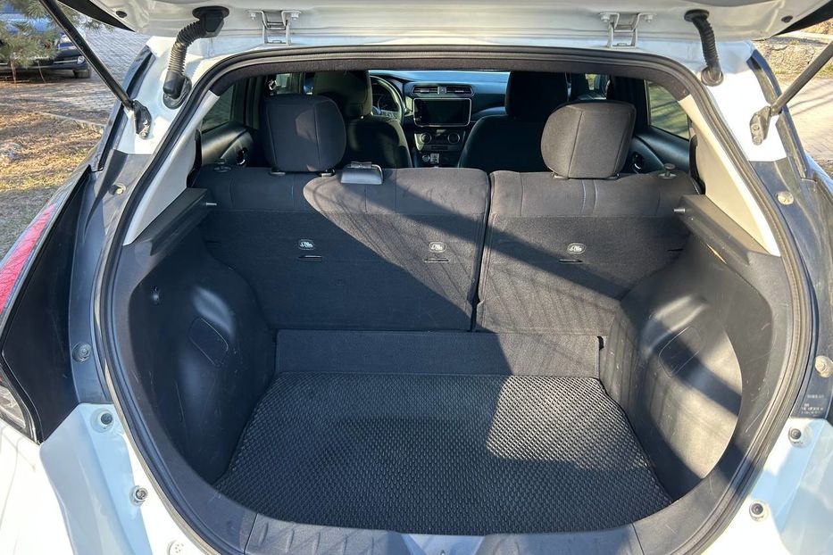 Продам Nissan Leaf 2019 года в Черновцах