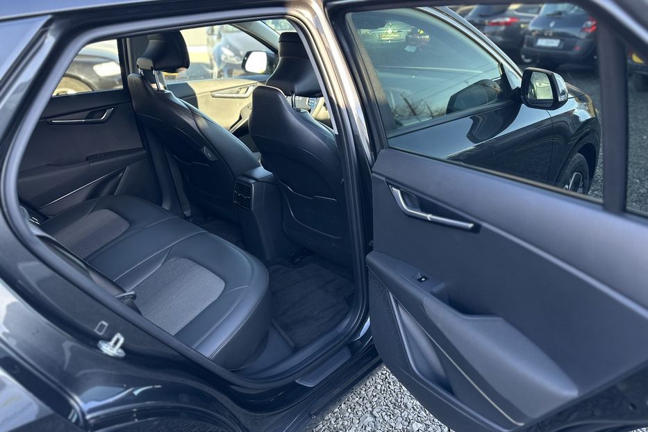 Продам Kia Niro 2024 года в Луцке