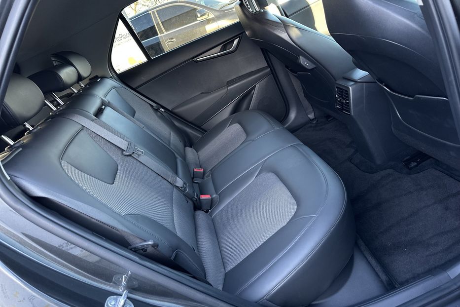 Продам Kia Niro 2024 года в Луцке