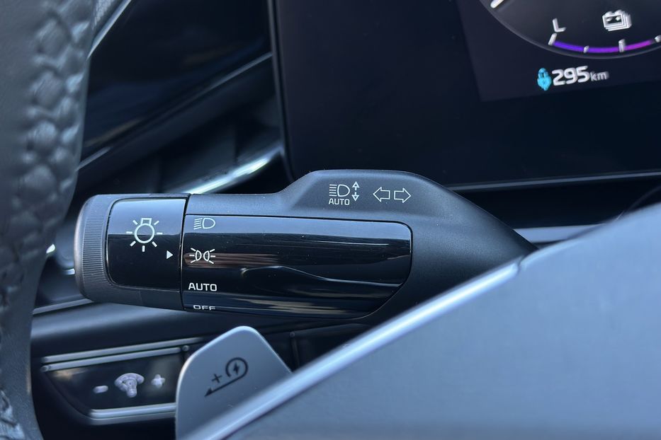 Продам Kia Niro 2024 года в Луцке