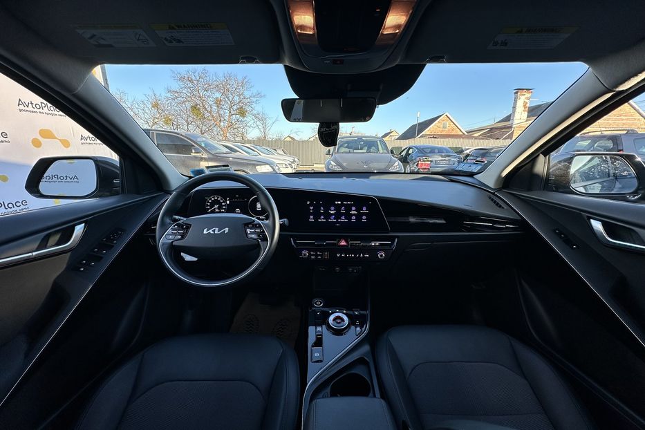 Продам Kia Niro 2024 года в Луцке