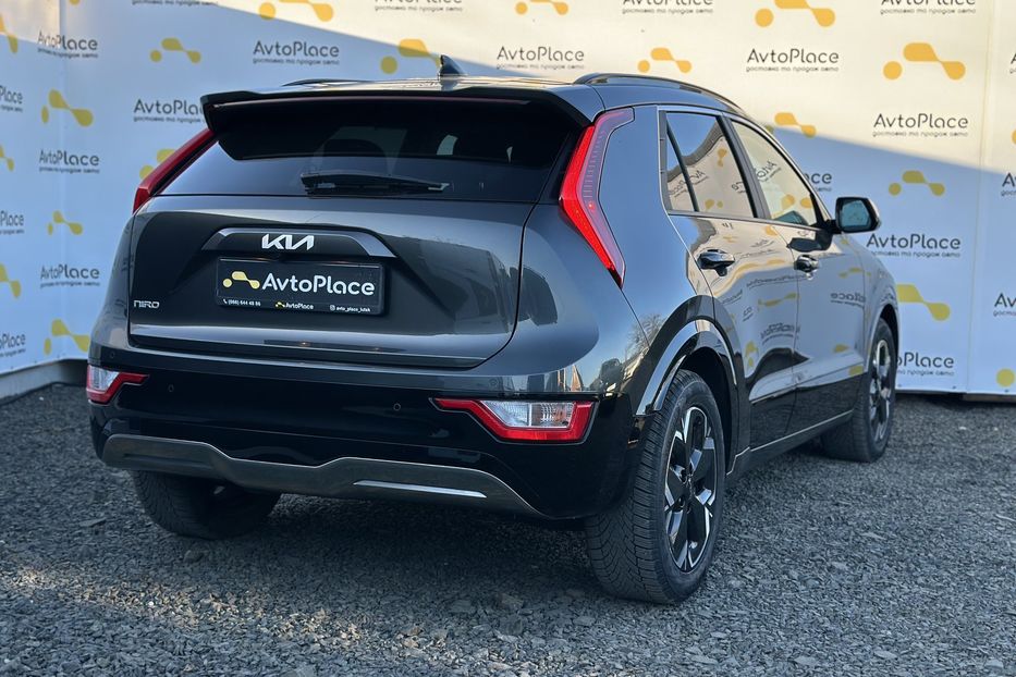 Продам Kia Niro 2024 года в Луцке