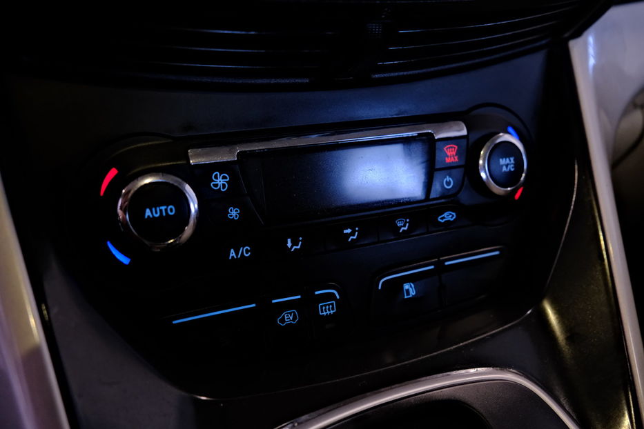 Продам Ford C-Max 2016 года в Одессе