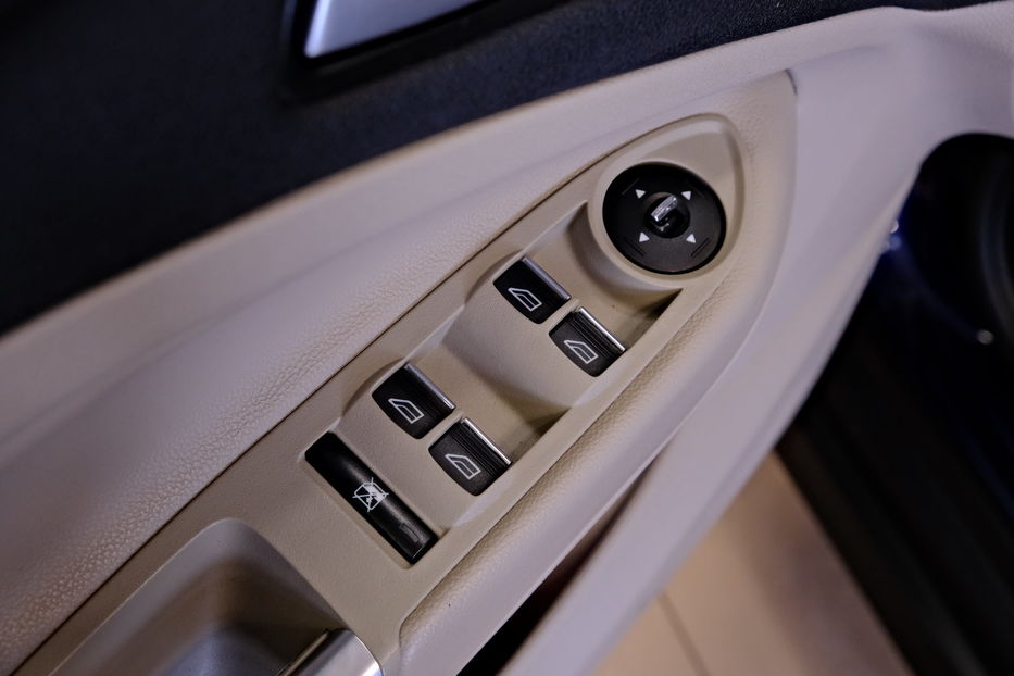 Продам Ford C-Max 2016 года в Одессе