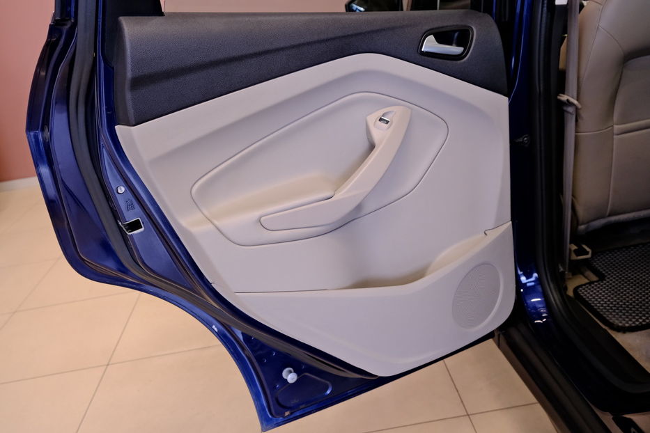 Продам Ford C-Max 2016 года в Одессе