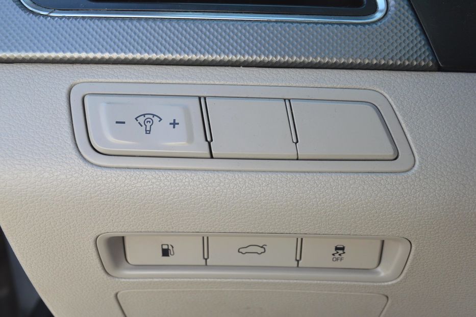 Продам Hyundai Sonata 2014 года в Одессе