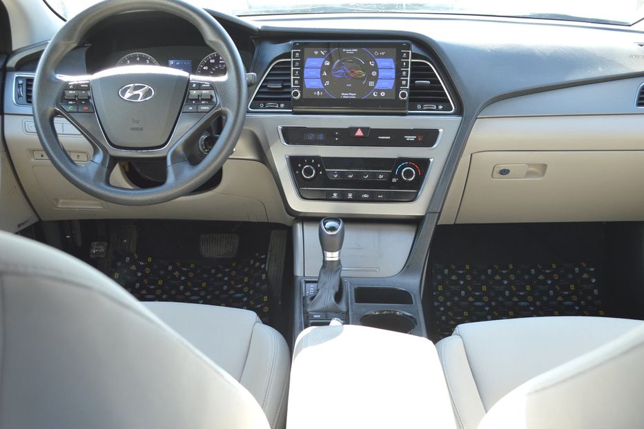 Продам Hyundai Sonata 2014 года в Одессе