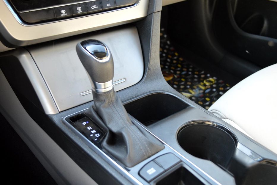 Продам Hyundai Sonata 2014 года в Одессе