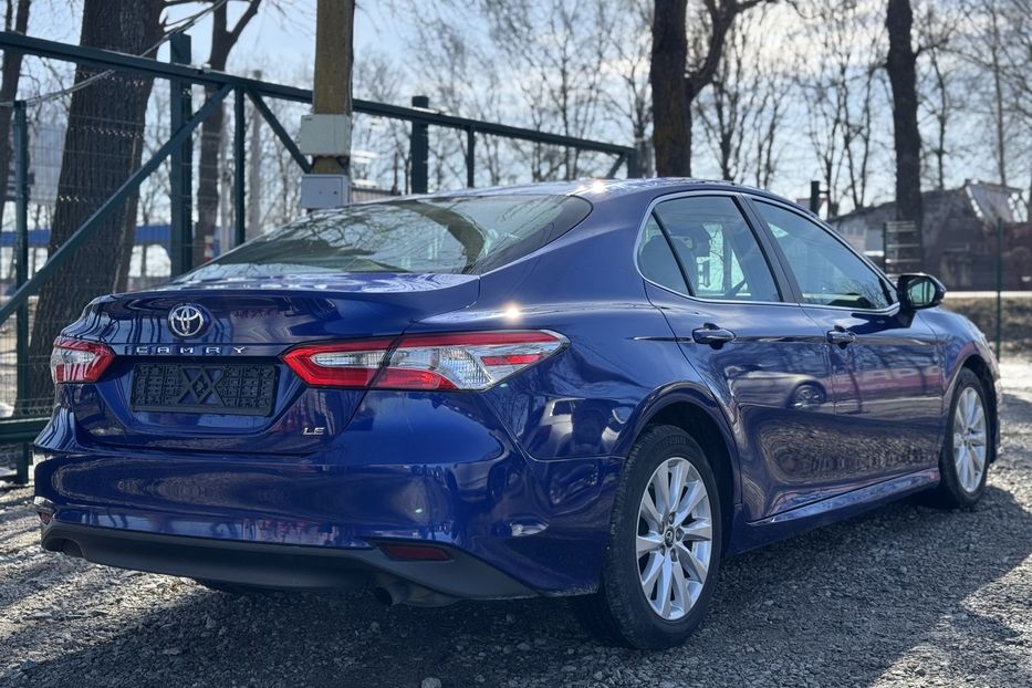 Продам Toyota Camry (COMIS) 2017 года в г. Умань, Черкасская область