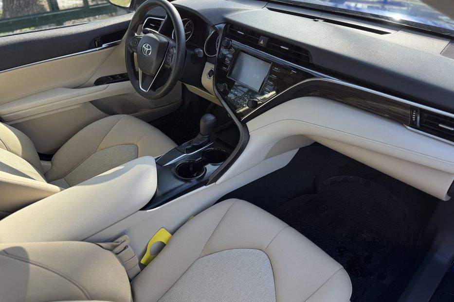 Продам Toyota Camry (COMIS) 2017 года в г. Умань, Черкасская область
