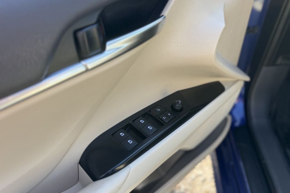 Продам Toyota Camry (COMIS) 2017 года в г. Умань, Черкасская область