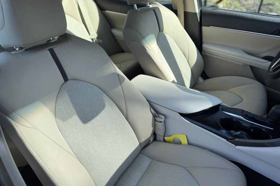 Продам Toyota Camry (COMIS) 2017 года в г. Умань, Черкасская область