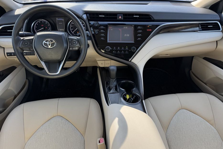 Продам Toyota Camry (COMIS) 2017 года в г. Умань, Черкасская область