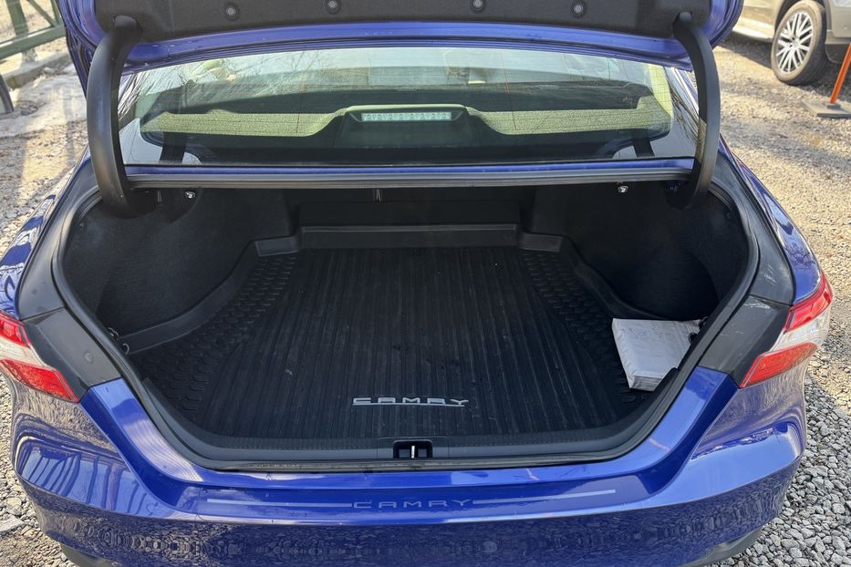 Продам Toyota Camry (COMIS) 2017 года в г. Умань, Черкасская область