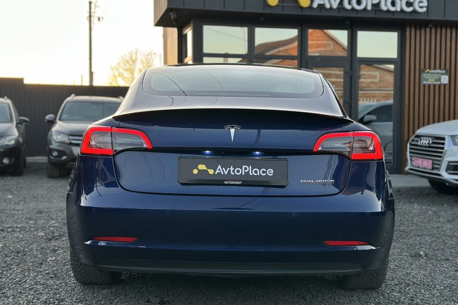 Продам Tesla Model 3 2024 года в Луцке