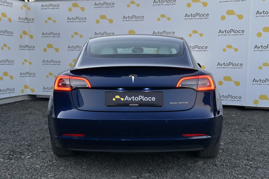 Продам Tesla Model 3 2024 года в Луцке