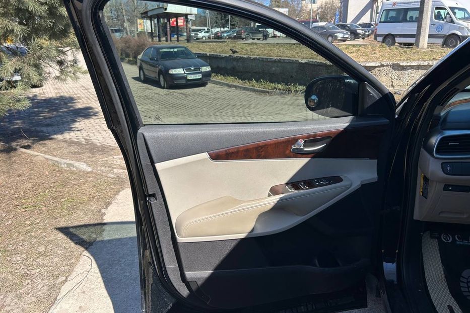 Продам Kia Sorento 2015 года в Черновцах