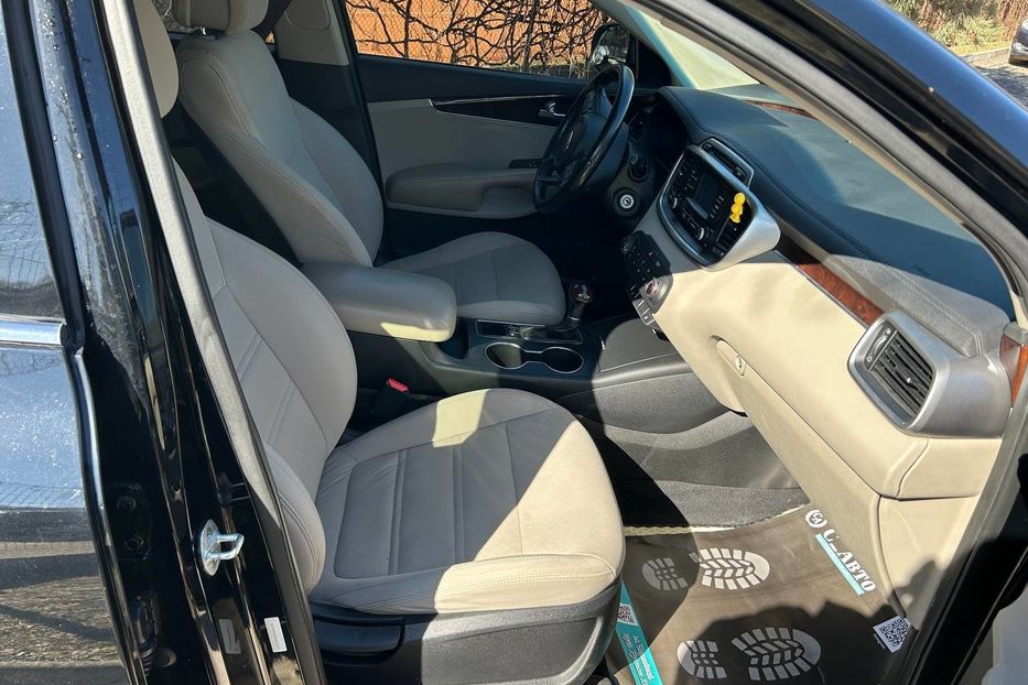 Продам Kia Sorento 2015 года в Черновцах
