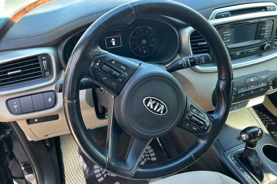 Продам Kia Sorento 2015 года в Черновцах