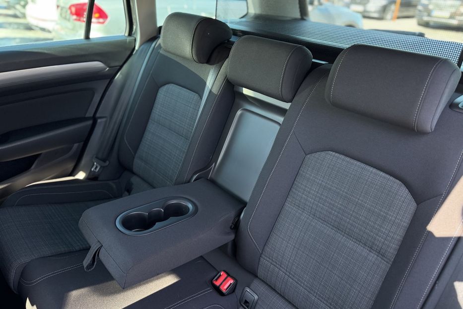 Продам Volkswagen Passat B8 2022 года в г. Умань, Черкасская область