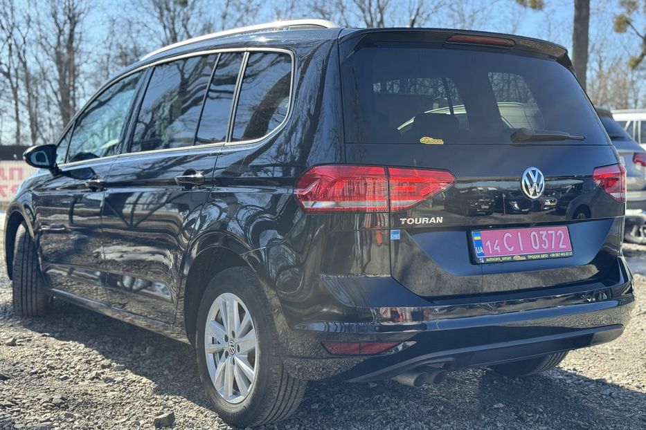 Продам Volkswagen Touran 2019 года в г. Умань, Черкасская область