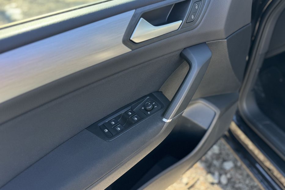 Продам Volkswagen Touran 2019 года в г. Умань, Черкасская область