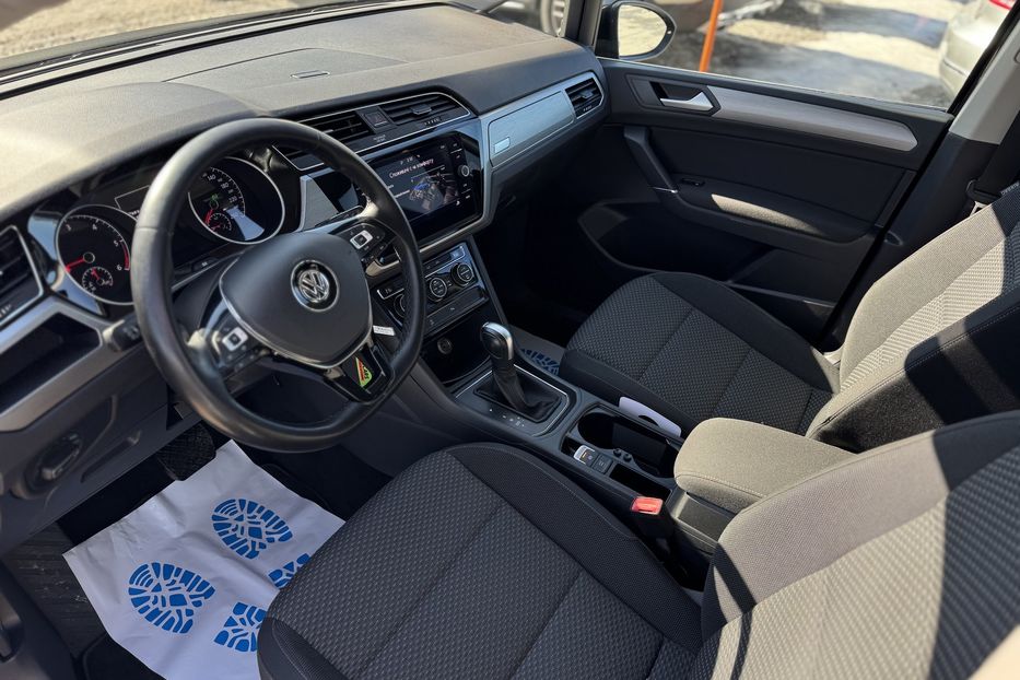 Продам Volkswagen Touran 2019 года в г. Умань, Черкасская область