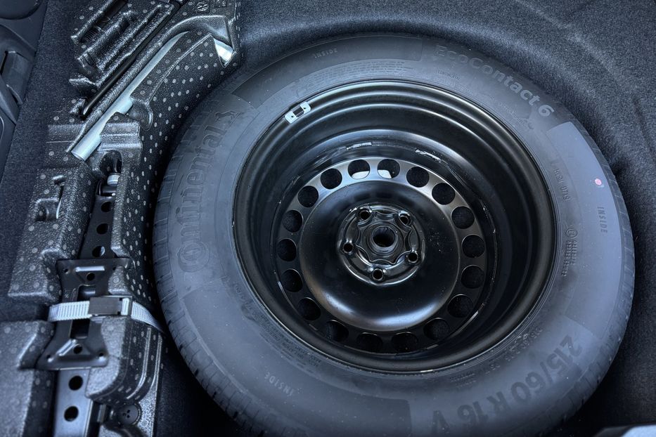 Продам Volkswagen Passat B8 2022 года в г. Умань, Черкасская область