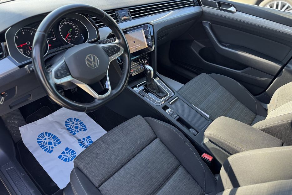 Продам Volkswagen Passat B8 2022 года в г. Умань, Черкасская область