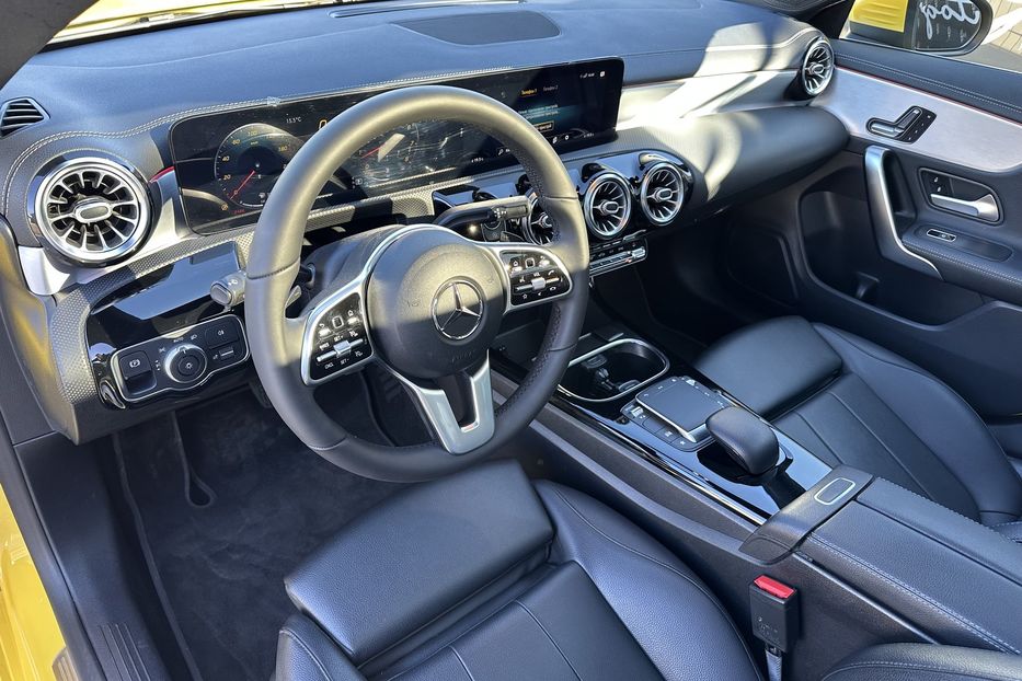 Продам Mercedes-Benz CLA-Class 2020 года в Киеве