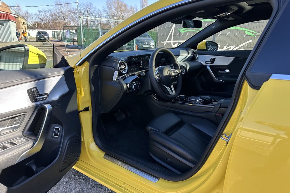 Продам Mercedes-Benz CLA-Class 2020 года в Киеве