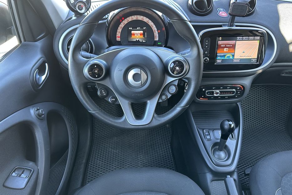 Продам Smart Forfour EQ 2020 года в Киеве