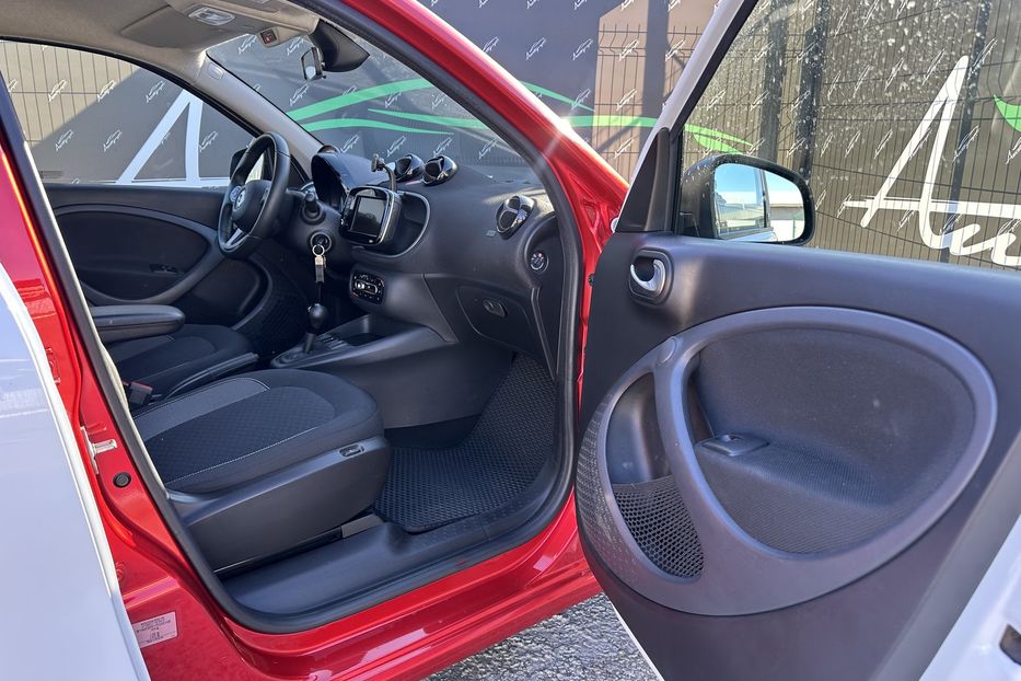 Продам Smart Forfour EQ 2020 года в Киеве