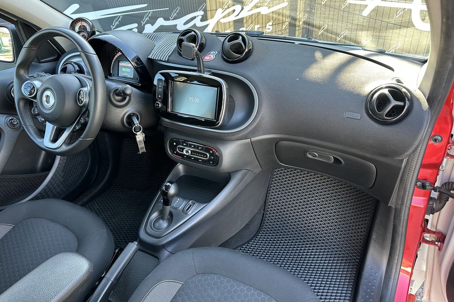 Продам Smart Forfour EQ 2020 года в Киеве