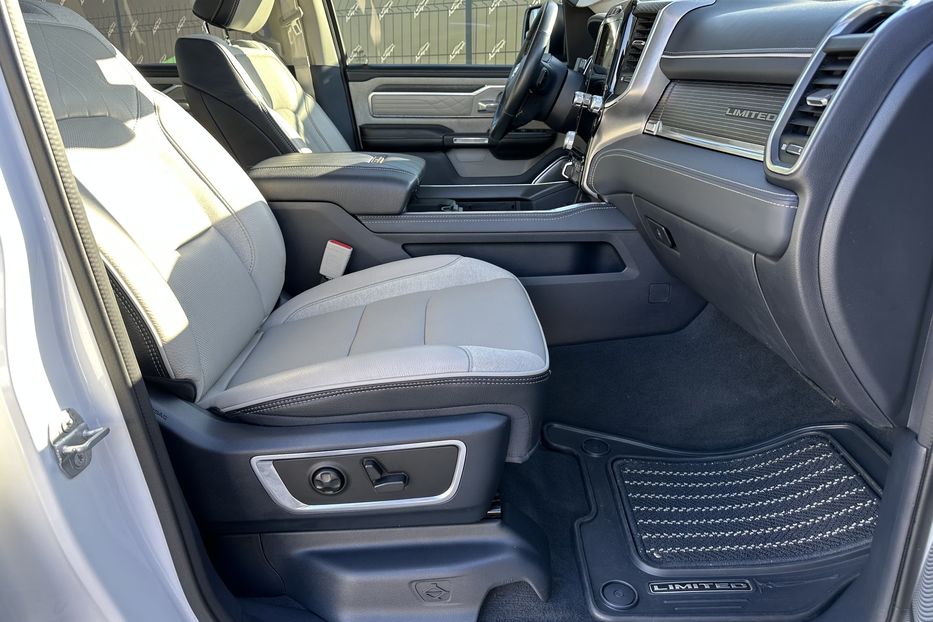 Продам Dodge RAM 1500 Limited 2023 года в Киеве