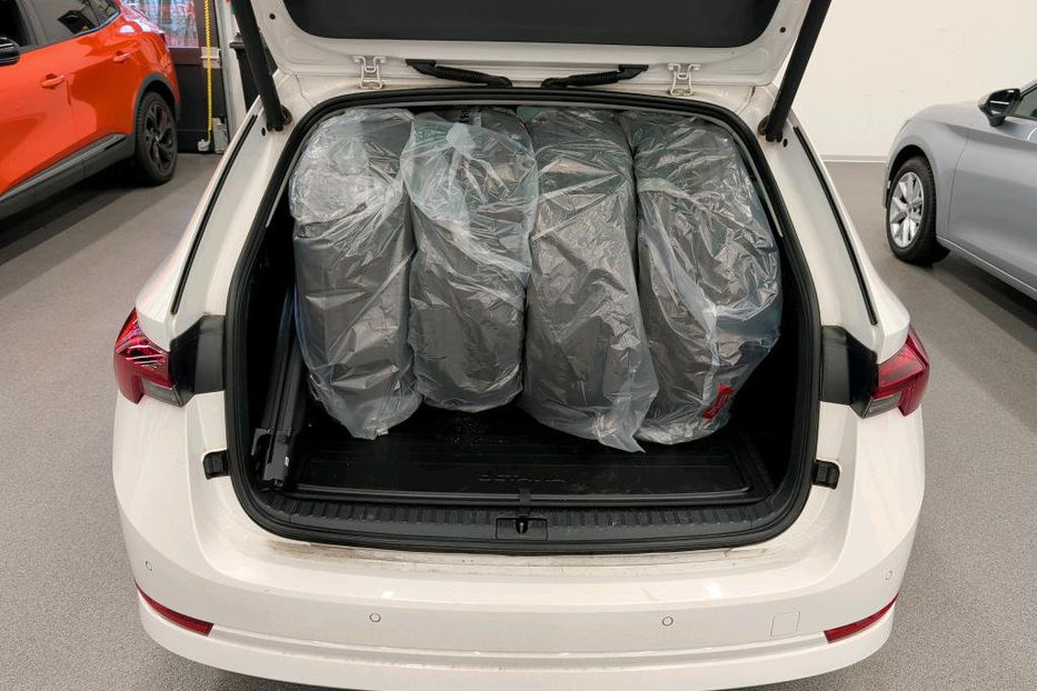 Продам Skoda Octavia 200 Style 4x4 рідна фарб v7325 2021 года в Луцке