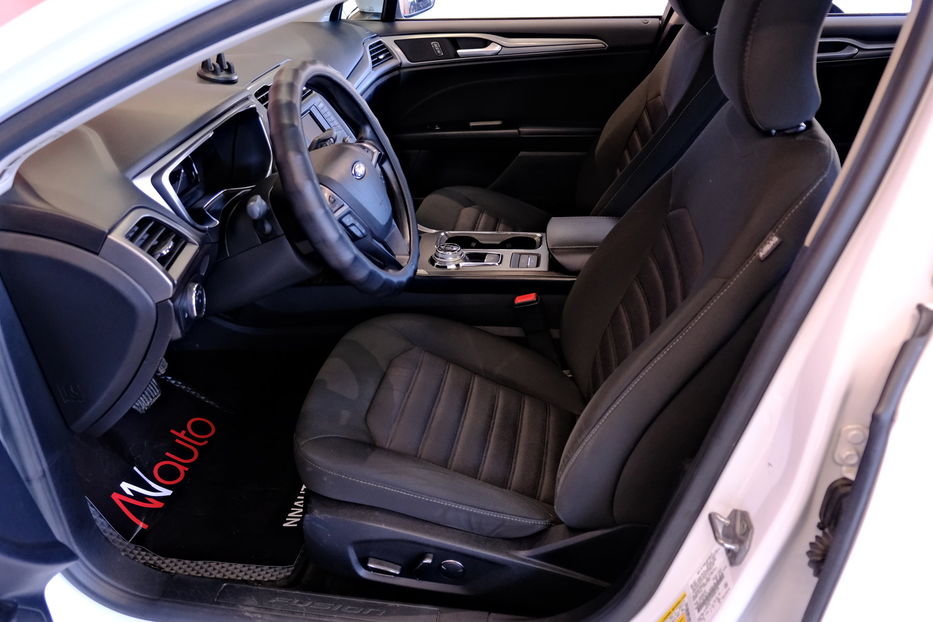 Продам Ford Fusion Hybrid 2017 года в Одессе