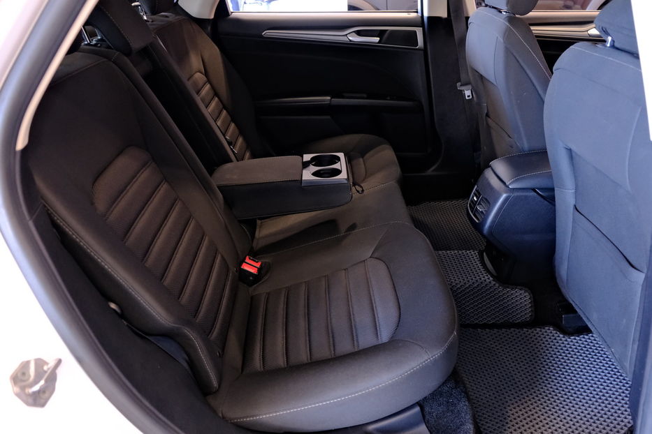 Продам Ford Fusion Hybrid 2017 года в Одессе