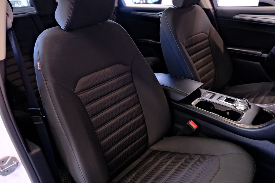 Продам Ford Fusion Hybrid 2017 года в Одессе