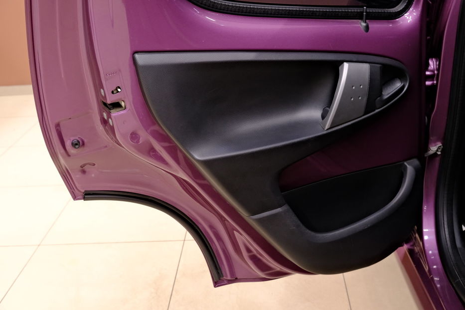 Продам Peugeot 107 2012 года в Одессе