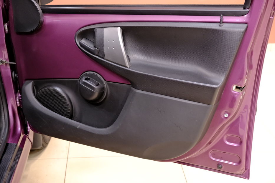 Продам Peugeot 107 2012 года в Одессе