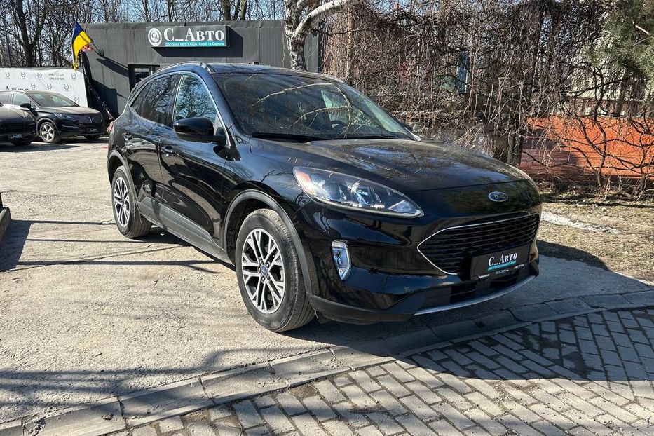 Продам Ford Escape 2019 года в Черновцах