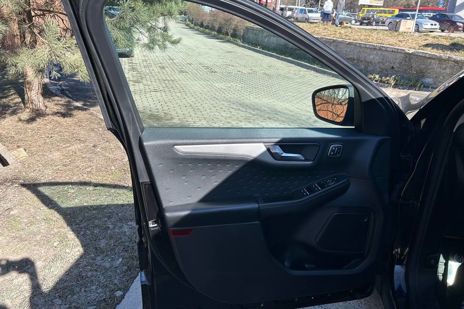 Продам Ford Escape 2019 года в Черновцах