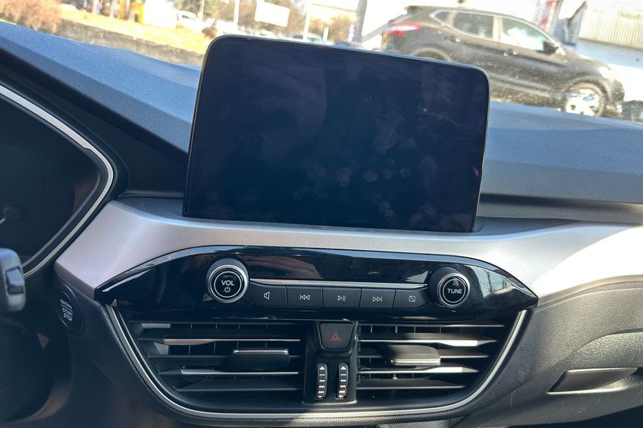 Продам Ford Escape 2019 года в Черновцах