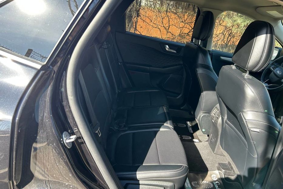 Продам Ford Escape 2019 года в Черновцах