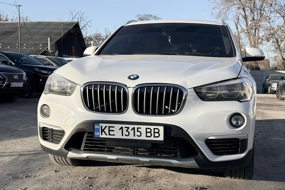 Продам BMW X1 2017 года в Днепре