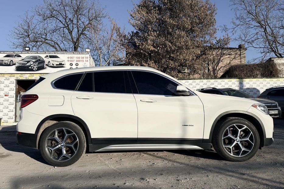 Продам BMW X1 2017 года в Днепре