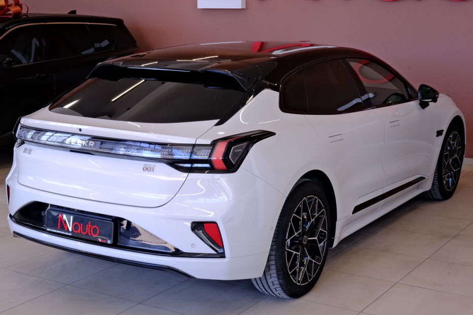 Продам BYD E6 Zeekr 001 2024 года в Одессе