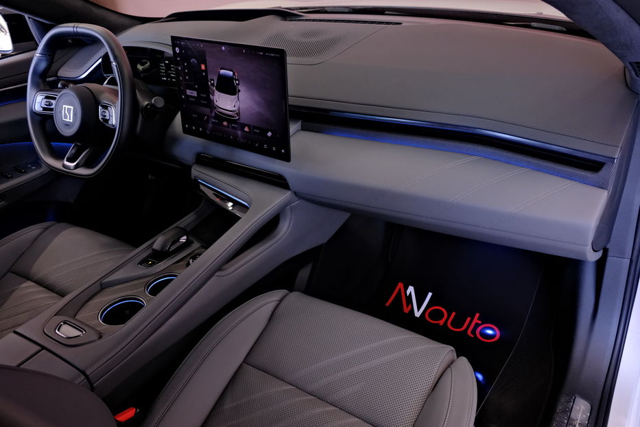 Продам BYD E6 Zeekr 001 2024 года в Одессе